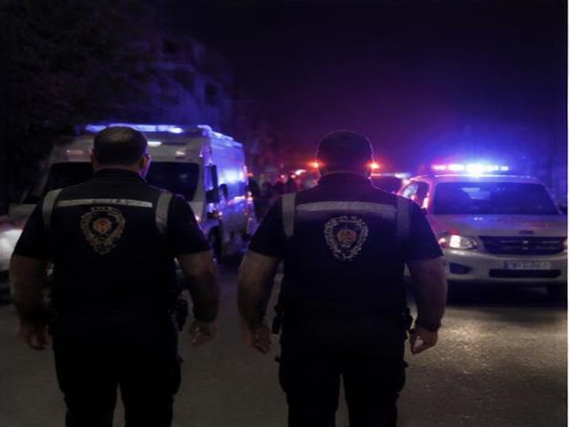 Polis ışıklarıyla biten şebeke — Polis ışıklarıyla operasyon